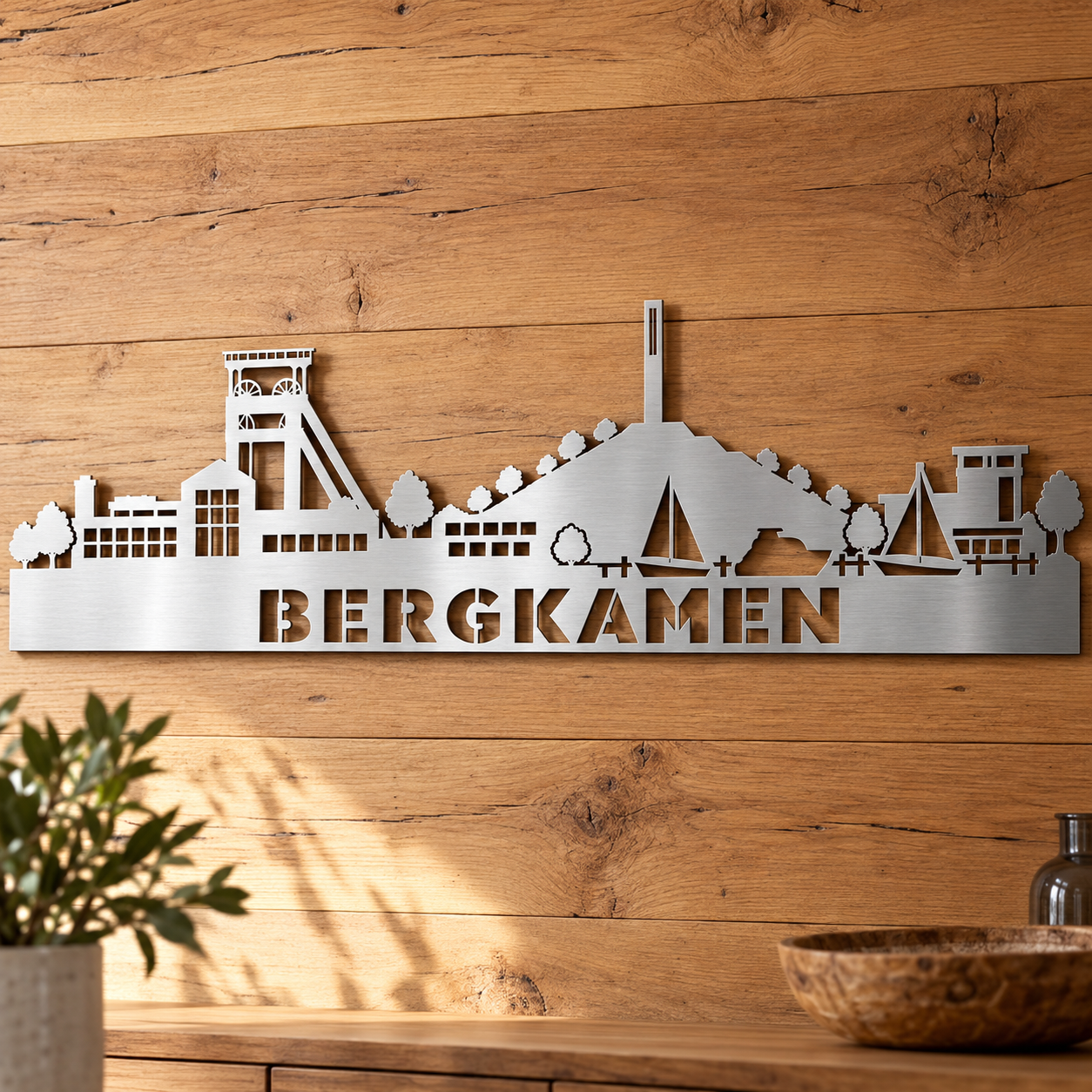 Gestaltungsvorschau: Bergkamen Skyline aus gebürstetem Edelstahl an einer rustikalen Holzwand