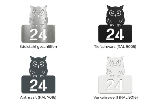 Eulen-Hausnummer mit ausgeschnittener Stencil-Hausnummer 24 in Edelstahl gebürstet, Schwarz RAL 9005, Anthrazit RAL 7016 und Weiß RAL 9016.